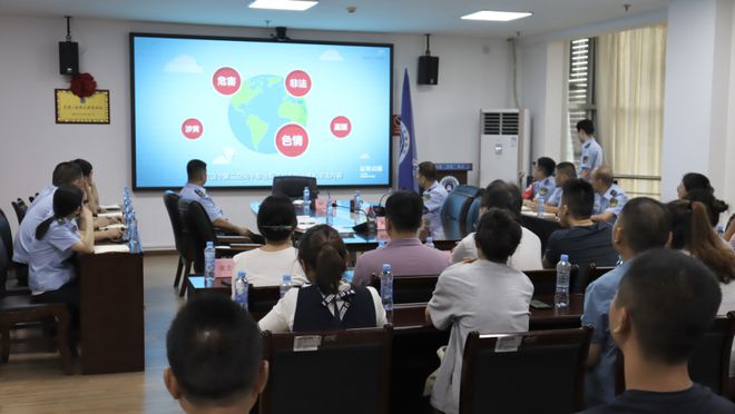 規(guī)范網(wǎng)絡(luò)書店經(jīng)營，共筑清朗文化環(huán)境